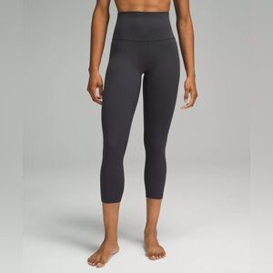 #162 LULULEMON ALIGNED LEGGING W 13.5” L 35” (thick waistband)